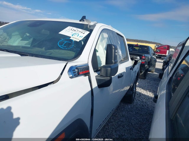 2025 Gmc Sierra 2500hd 4wd  Standard Bed Pro მანქანა იყიდება აუქციონზე, vin: 1GT4ULEY2SF186551, აუქციონის ნომერი: 43820944