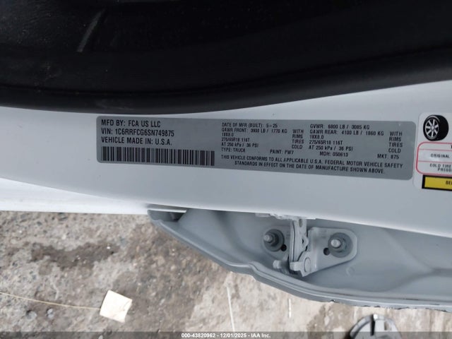RAM 1500 2025 1C6RRFCG6SN749875 Image 9