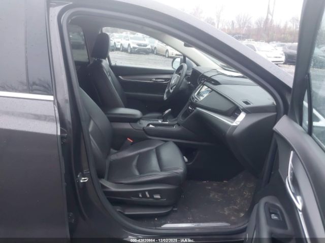 2017 CADILLAC XT5 1GYKNDRS2HZ191055 Photo 4