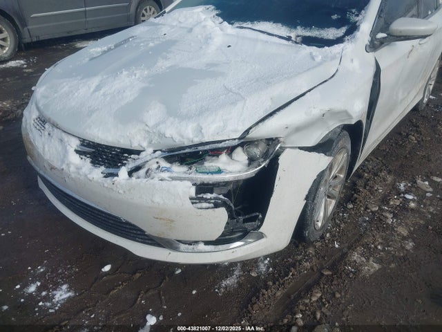 2015 CHRYSLER 200 1C3CCCAB5FN557590 Photo 5