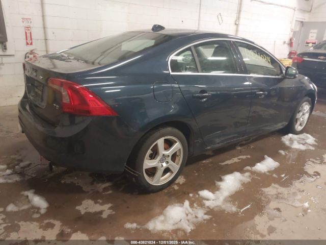 2013 VOLVO S60 YV1612FS0D1212841 Photo 3