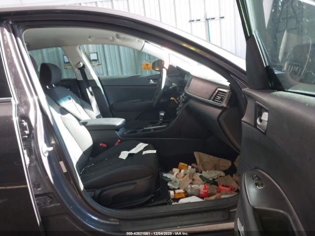 2018 KIA OPTIMA KNAGT4L36J5212986 Photo 4