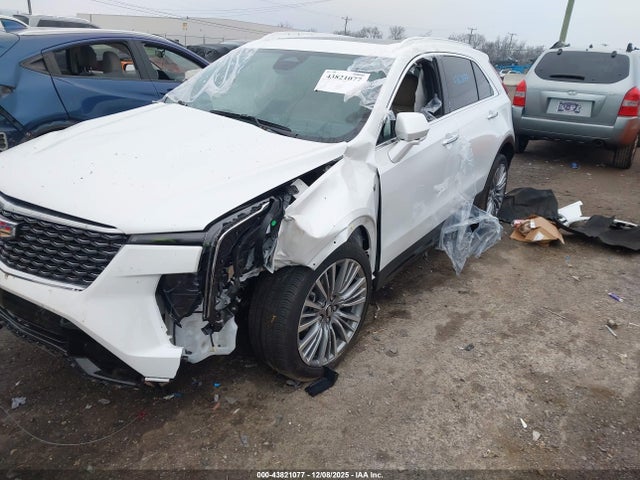 2025 CADILLAC XT4 1GYFZDR48SF133290 Photo 1