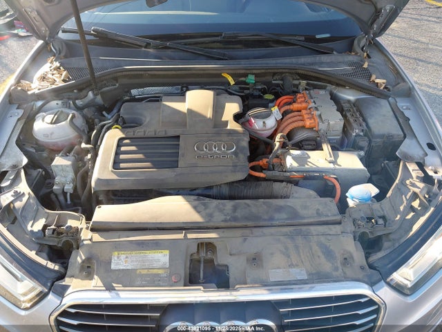 2016 AUDI A3 E-TRON WAUUPBFF6GA128166 Photo 9