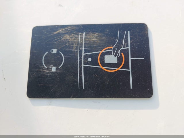 2023 TESLA MODEL 3 5YJ3E1EA2PF687564 Photo 10