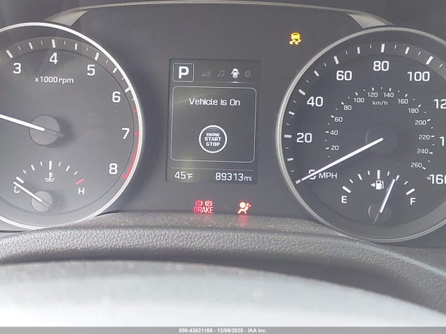 Auction sale of the 2018 Hyundai Elantra Value Edition, vin: 5NPD84LF1JH282736, lot number: 43821168