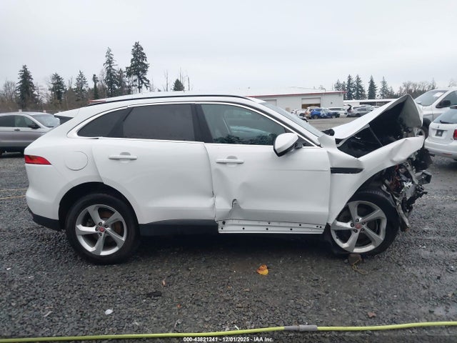 Jaguar F-pace 25t Premium 2019 SADCJ2FX0KA367878 Image 13