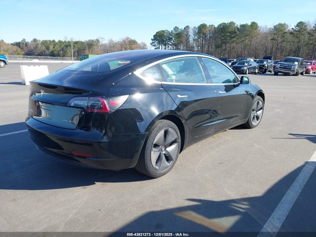2018 TESLA MODEL 3 5YJ3E1EB8JF170351 Photo 3