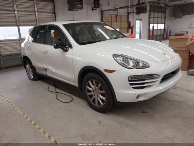 2013 PORSCHE CAYENNE WP1AA2A25DLA03850 Photo 0