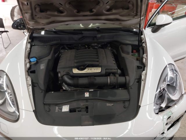 2013 PORSCHE CAYENNE WP1AA2A25DLA03850 Photo 9