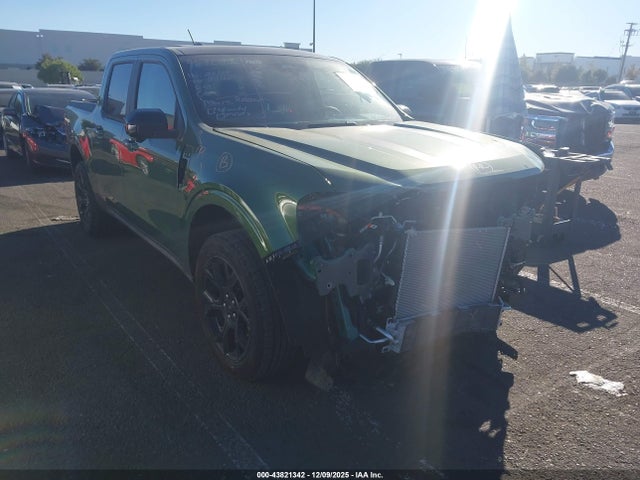 Ford Maverick Lariat 2025 3FTTW8S37SRB46206 Image 1