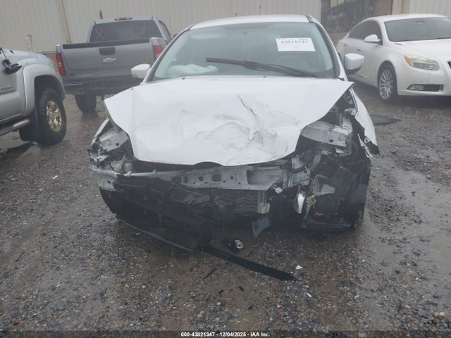 Ford FOCUS SE 2014 1FADP3K23EL375938 Image 6
