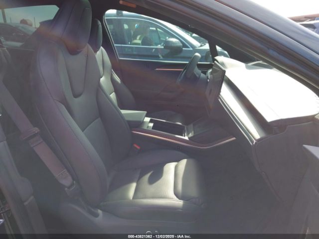 2023 TESLA MODEL X 7SAXCAE59PF400623 Photo 4