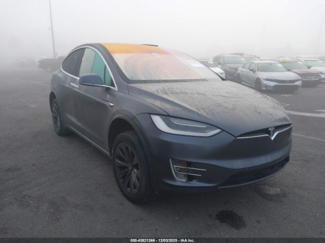 2018 TESLA MODEL X 5YJXCBE20JF136434