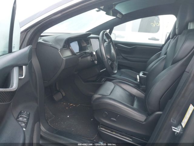 2018 TESLA MODEL X 5YJXCBE20JF136434 Photo 4