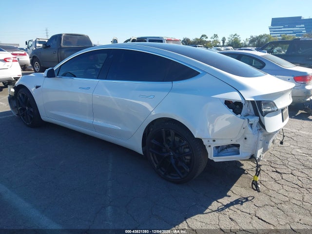 2020 TESLA MODEL 3 5YJ3E1EA9LF612726 Photo 2
