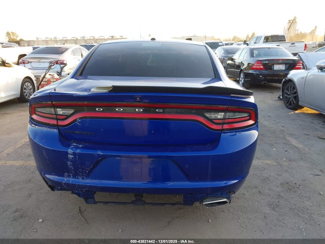 43821442 :رقم المزاد ، 2C3CDXBG0JH197077 vin ، 2018 Dodge Charger Sxt Rwd مزاد بيع