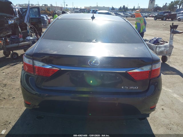 43821455 :رقم المزاد ، JTHBK1GG0D2017627 vin ، 2013 Lexus Es 350 مزاد بيع