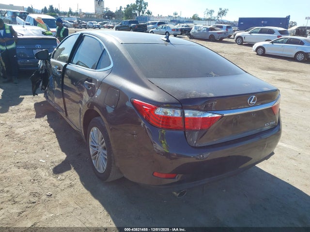 43821455 :رقم المزاد ، JTHBK1GG0D2017627 vin ، 2013 Lexus Es 350 مزاد بيع