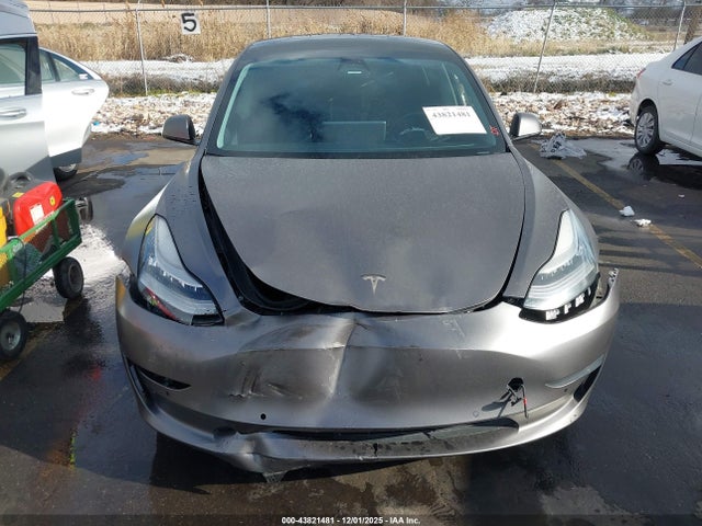 Продажа на аукционе авто 2018 Tesla Model 3 Long Range/performance, vin: 5YJ3E1EB7JF094007, номер лота: 43821481