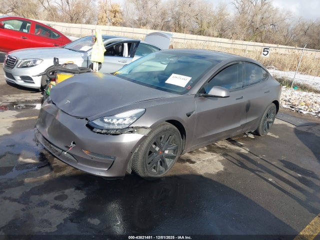 Продажа на аукционе авто 2018 Tesla Model 3 Long Range/performance, vin: 5YJ3E1EB7JF094007, номер лота: 43821481