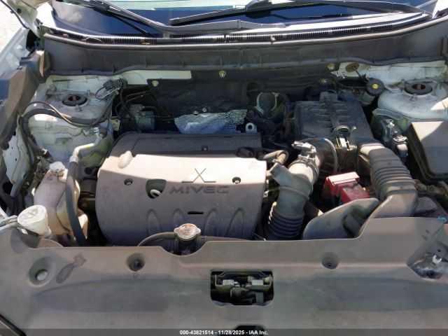 2018 MITSUBISHI OUTLANDER SPORT JA4AP3AU4JZ006653 Photo 9