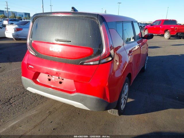 KNDJ23AU9P7204900 KIA SOUL LX
