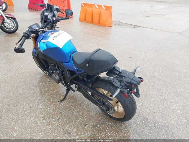 2023 YAMAHA MTM890 JYARN80E2PA001461 Photo 2