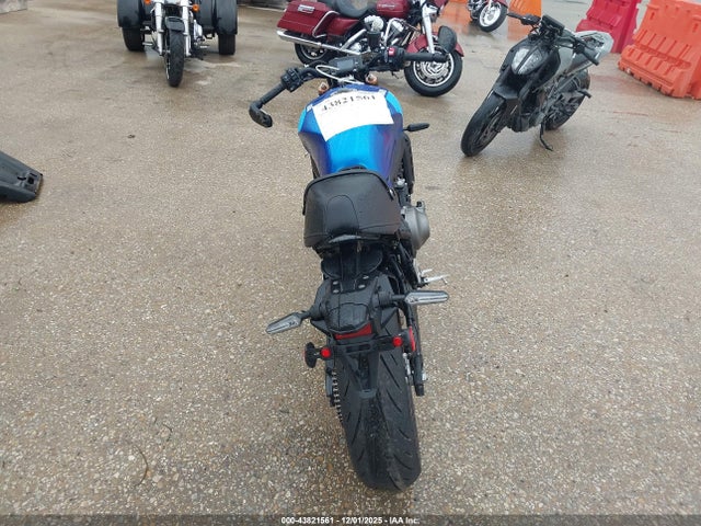 2023 YAMAHA MTM890 JYARN80E2PA001461 Photo 5