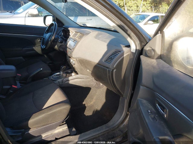 2016 MITSUBISHI OUTLANDER SPORT JA4AR3AWXGZ036468 Photo 4