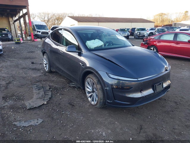 2026 TESLA MODEL Y 7SAYGDEE9TA388443 Photo 0