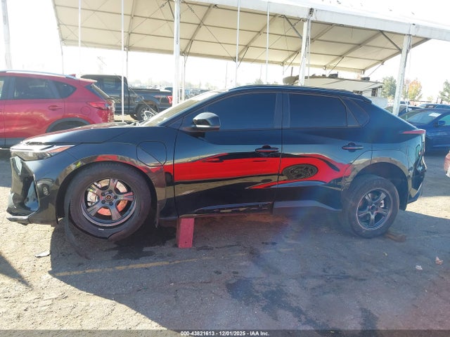 Toyota BZ4X XLE 2025 JTMAAAAA0SA067564 Image 15