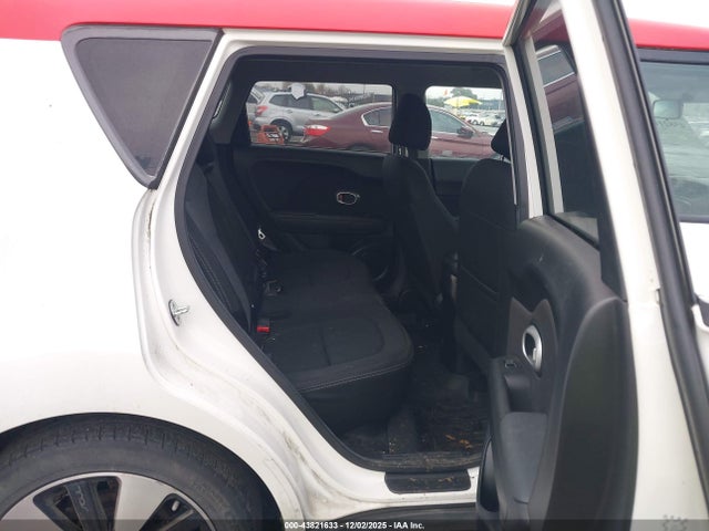 KIA SOUL + 2018 KNDJP3A5XJ7551976 Image 8