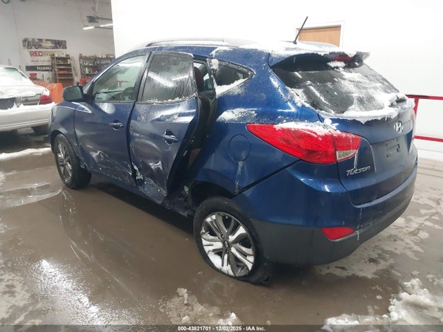 43821701 :رقم المزاد ، KM8JU3AGXFU952216 vin ، 2015 Hyundai Tucson Se مزاد بيع
