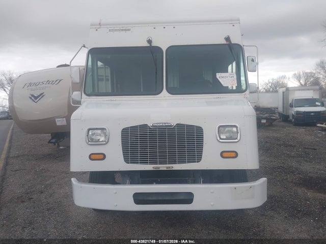 Freightliner Chassis M Line Walk-in Van 2014 4UZAC1DV9ECFJ7339 Image 12