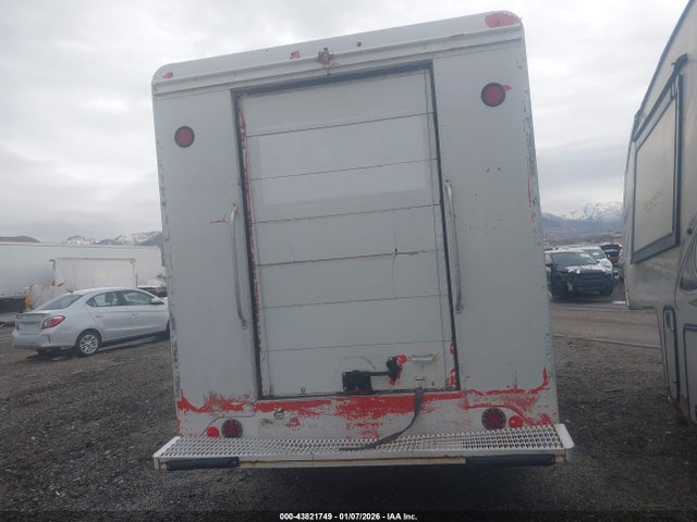 Freightliner Chassis M Line Walk-in Van 2014 4UZAC1DV9ECFJ7339 Image 15