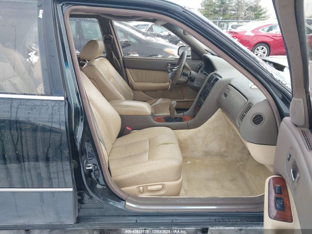 1990 LEXUS LS JT8UF11E5L0028072 Photo 4