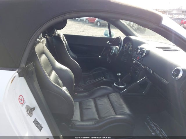 2002 AUDI TT TRUUT28N921017855 Photo 7
