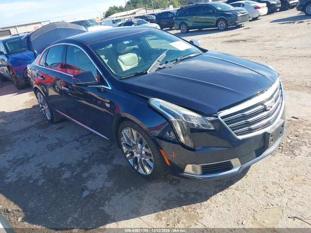 2018 CADILLAC XTS 2G61M5S34J9140639 Photo 0