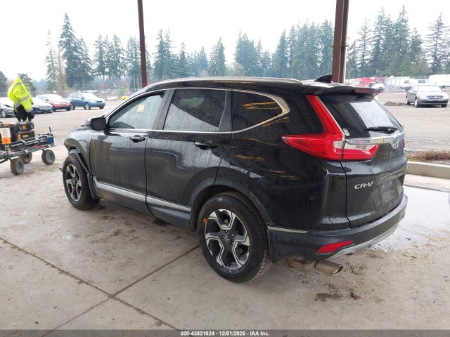 2017 Honda Cr-v Touring მანქანა იყიდება აუქციონზე, vin: 2HKRW2H90HH643760, აუქციონის ნომერი: 43821824