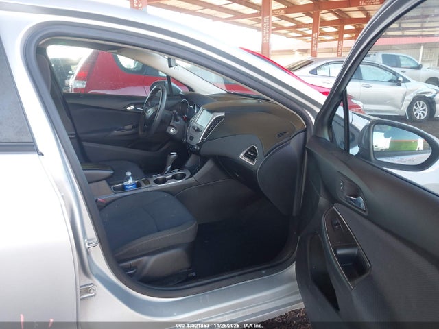 Chevrolet Cruze Ls Auto 2017 1G1BC5SM5H7177782 Image 5