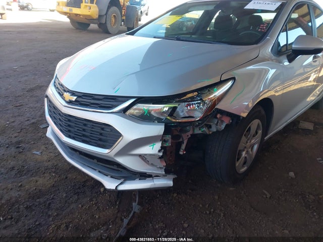 Chevrolet Cruze Ls Auto 2017 1G1BC5SM5H7177782 Image 6