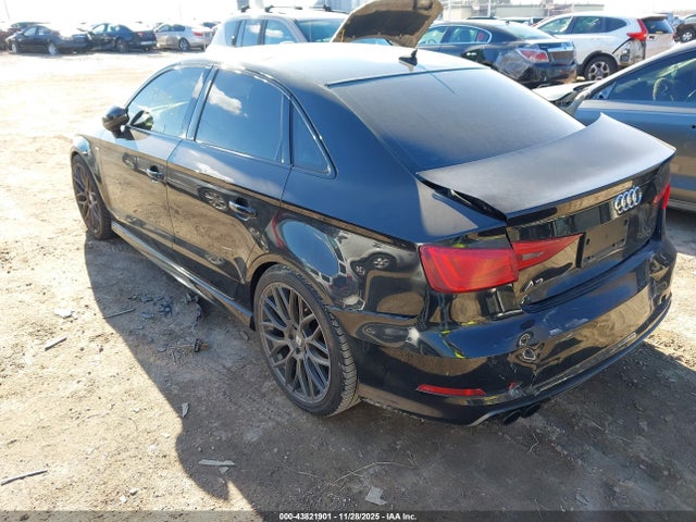 2016 AUDI A3 WAUA7GFF2G1107766 Photo 2