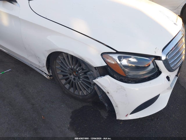 2015 MERCEDES-BENZ C 300 55SWF4KB0FU042370 Photo 5