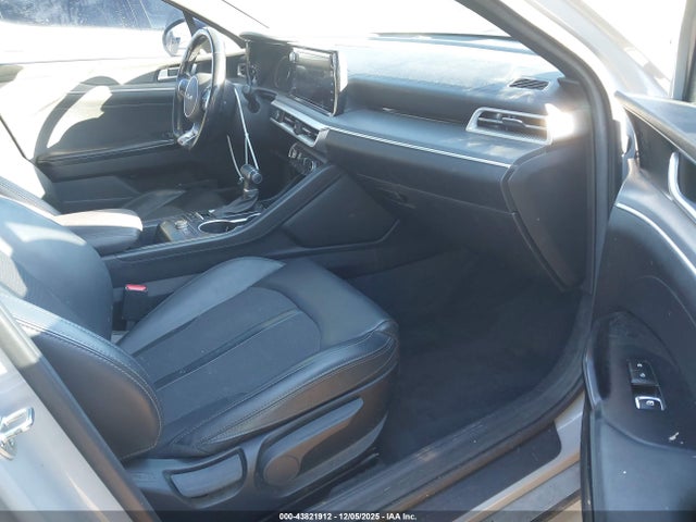5XXG64J22NG112275 KIA K5 Gt-line