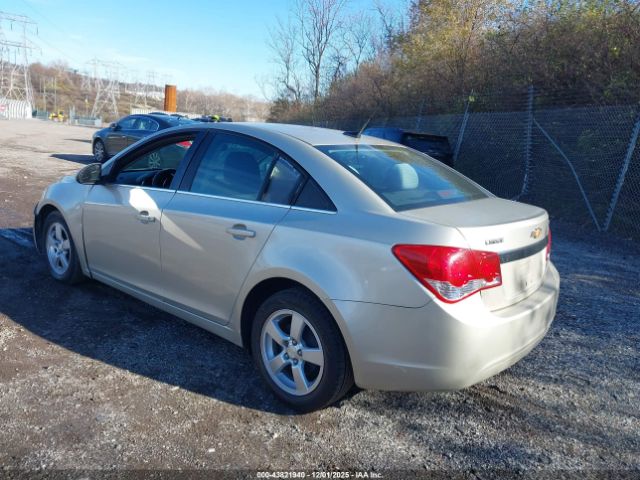 2014 CHEVROLET CRUZE 1G1PC5SB6E7440524 Photo 2