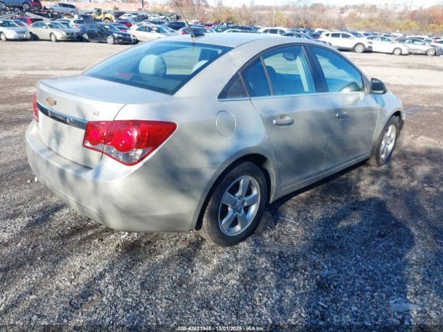 2014 CHEVROLET CRUZE 1G1PC5SB6E7440524 Photo 3