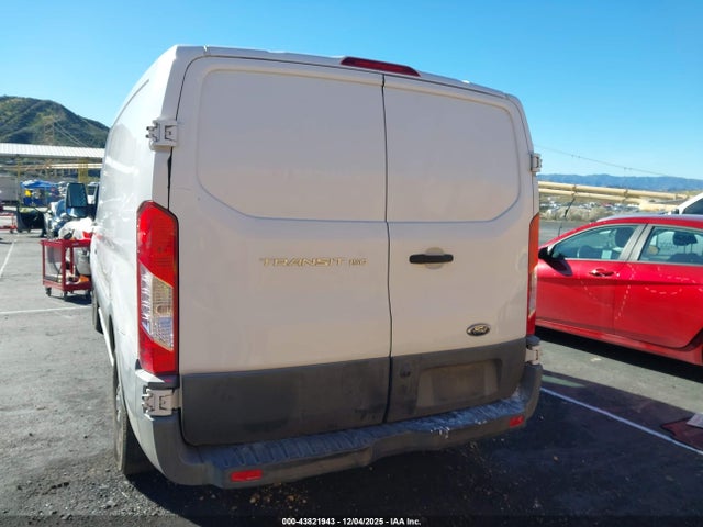 1FTYE1YM2HKA35687 Ford Transit-150