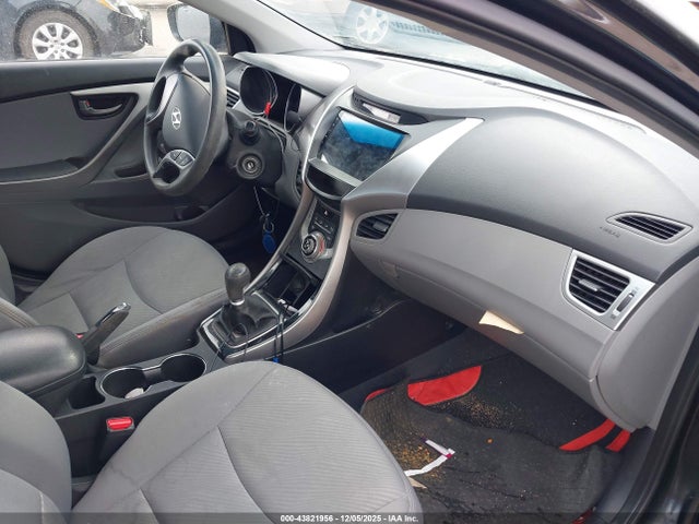 2013 Hyundai Elantra Gls მანქანა იყიდება აუქციონზე, vin: 5NPDH4AE8DH438334, აუქციონის ნომერი: 43821956