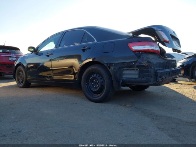 2011 TOYOTA CAMRY 4T4BF3EK4BR192846 Photo 2
